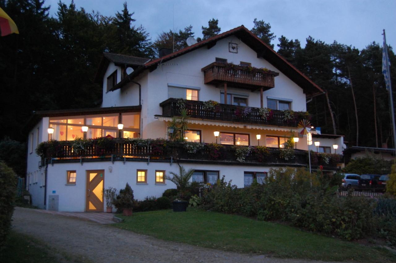 Landhotel Waldesruh Furth im Wald Exterior photo